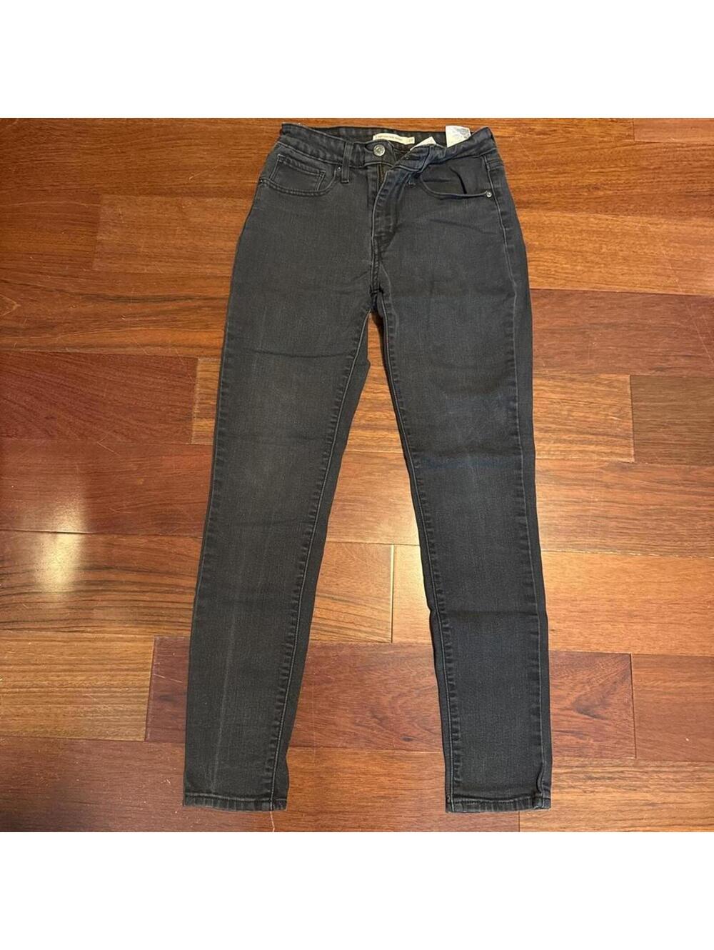 Levi's Women's Black and Grey Jeans